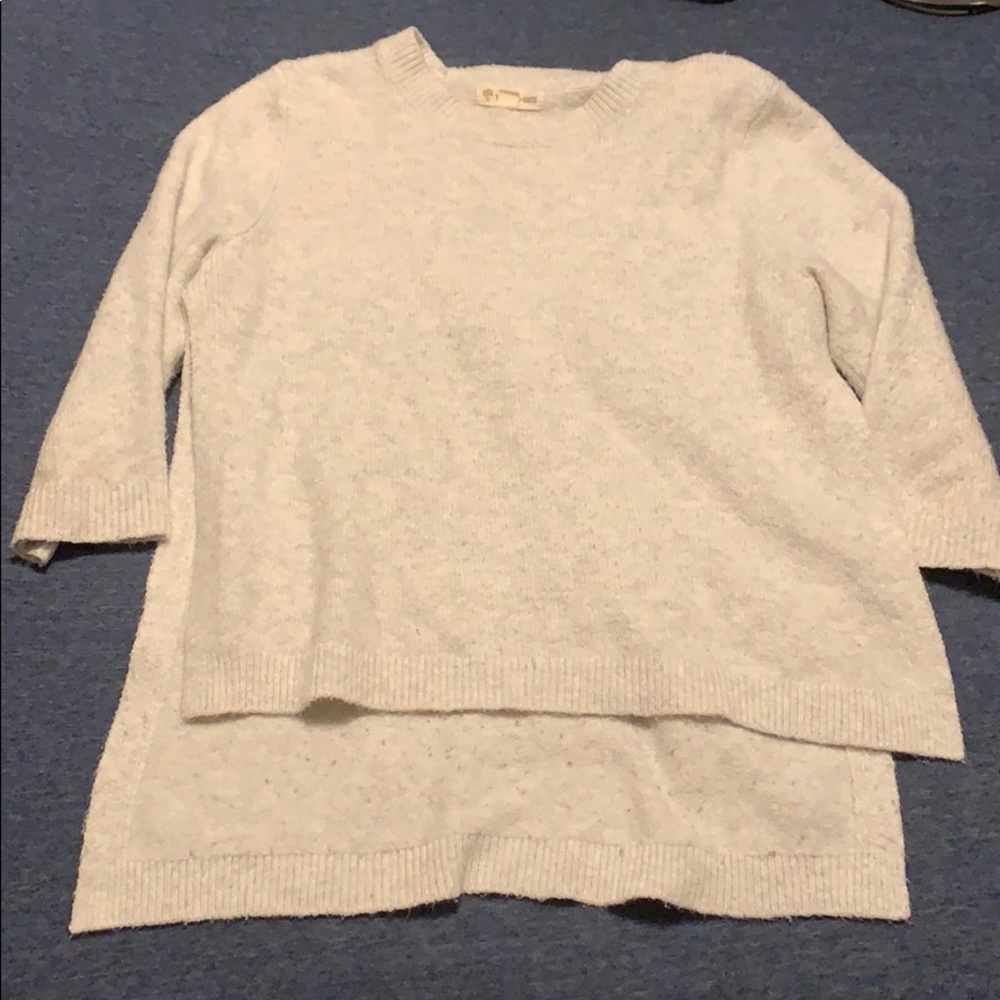 Girls cream sweater with side slit